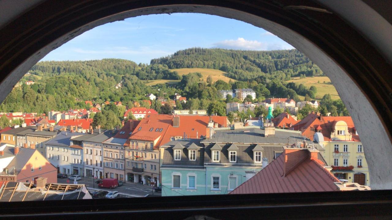 Duzy Apartament Duszniki-Zdroj Duszniki Zdrój Exteriör bild
