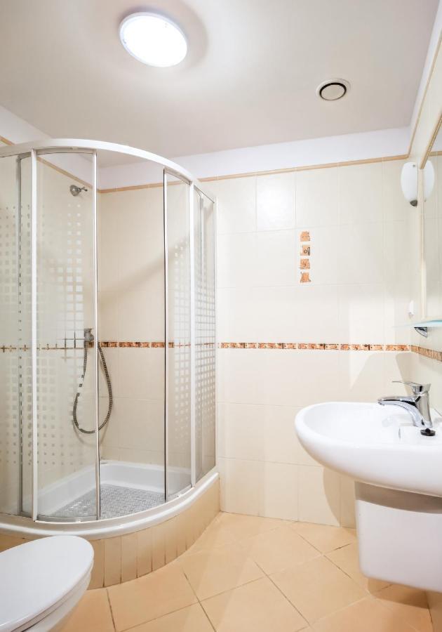 Duzy Apartament Duszniki-Zdroj Duszniki Zdrój Exteriör bild